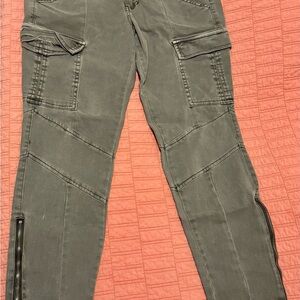 Green Cargo Skinny Jeans with Zipper Detail